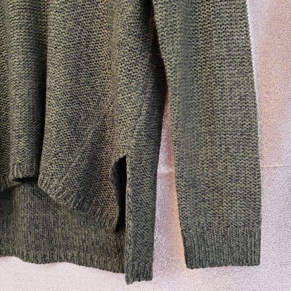RDI Open Knit Sweater Green Medium Elbow patches - Picture 3 of 8